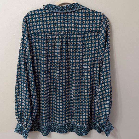 Max Studio Button Down - Picture 7 of 9